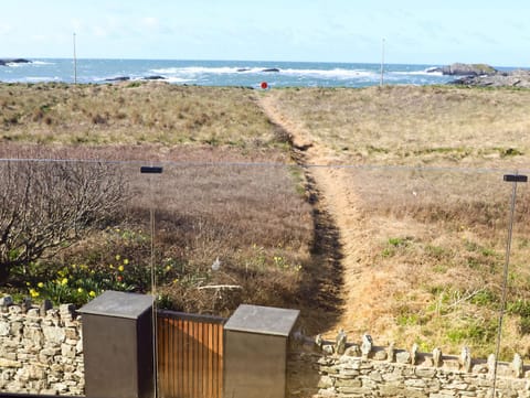 Sandown House House in Trearddur Bay