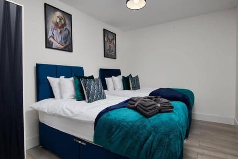 The Stunning Central Rugby Gem - Sleeps 10 Copropriété in Rugby