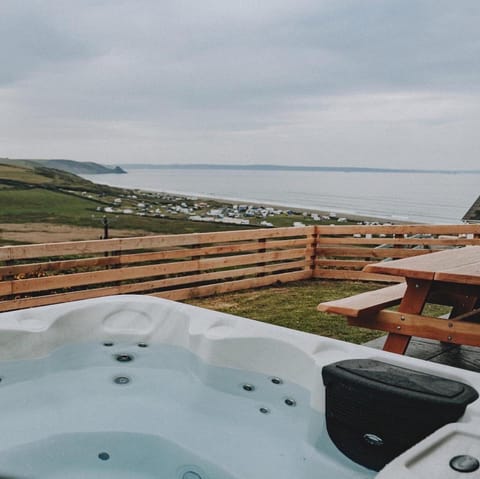 Garden, Hot Tub, View (from property/room), Sea view