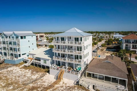 Beach House - Sugar Sands and Salty Smiles House in Lower Grand Lagoon