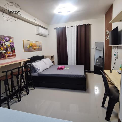Affordable Condo w/ Pool, Shower Heater & Wi-Fi Apartment in Lapu-Lapu City