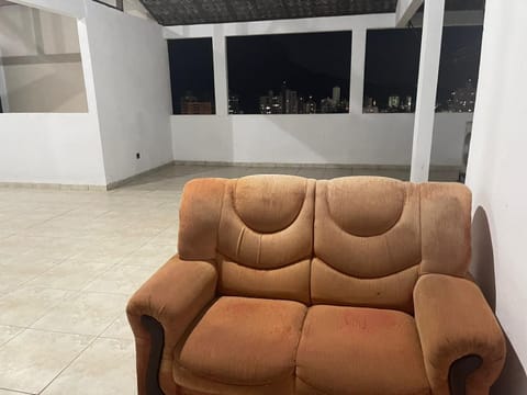 Quarto compartilhado- terraço Apartamento in Governador Valadares