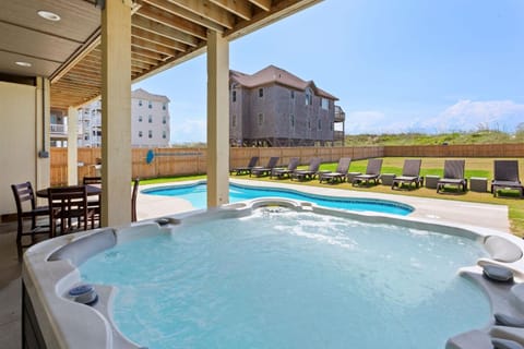 8910 Aquasition Oceanfront Theater Room House in Hatteras Island
