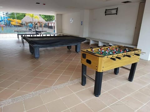 Billiard, Game Room, Table tennis