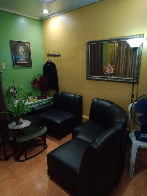 Aloe Ridge Guesthouse Vacation rental in Bicol