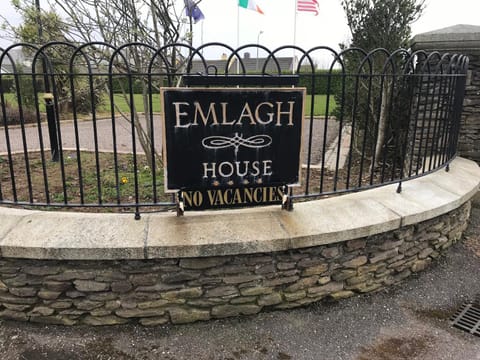 Emlagh House Bed and Breakfast in Dingle