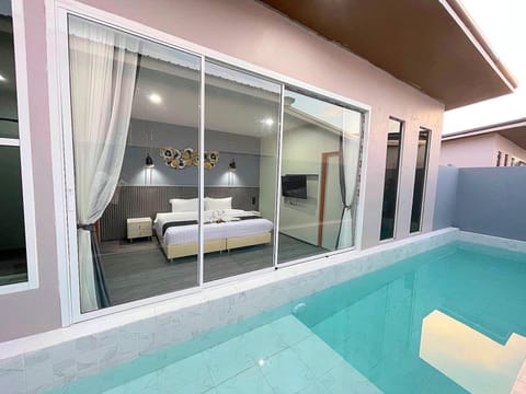 Andaman Best Time Grand Pool Villa Hôtel in Chalong