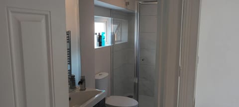 Eglinton Road - Super King - Ensuite Vacation rental in County Dublin