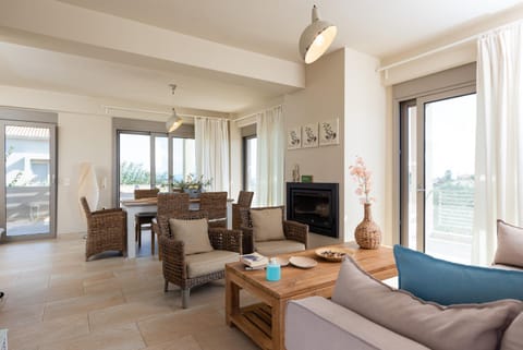 Aelia Home Suites Bed and Breakfast in Messenia