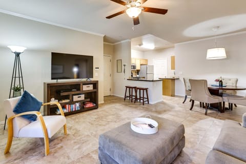 Central Phoenix Condo - Walk to Papago Park! Apartment in Tempe