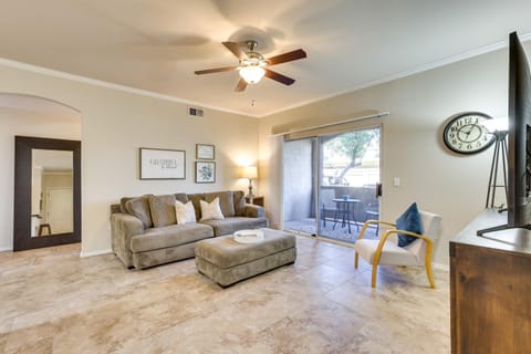 Central Phoenix Condo - Walk to Papago Park! Apartment in Tempe