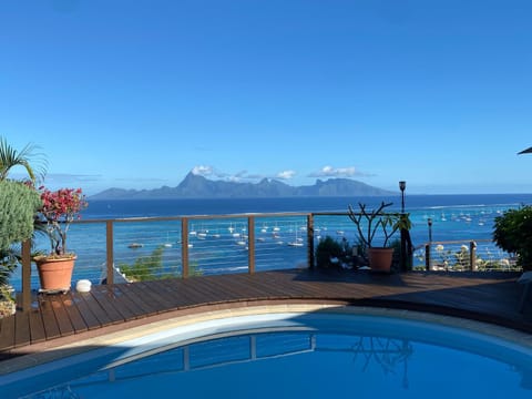 Sea view, Swimming pool