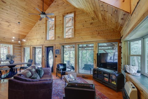 Peaceful Whitley City Cabin on 10 Wooded Acres! House in Lake Cumberland