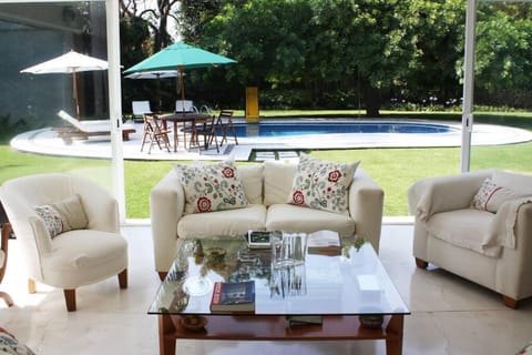 Living room, Pool view