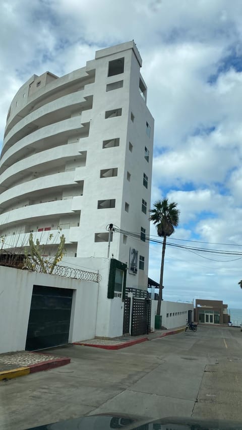 Hermoso Departamento frente al Mar Condominio in Tijuana