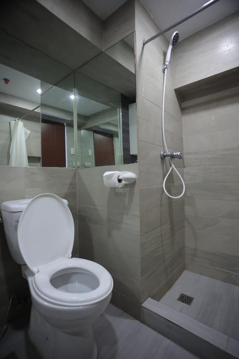 Homes by Gilmore Tower Suites Appartement in Quezon City