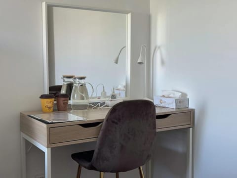 Comfy Room near Metro & Airport Vacation rental in Lisbon