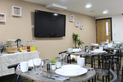 The Mini Hotel -Birmingham City-FREE BREAKFAST Hotel in Birmingham