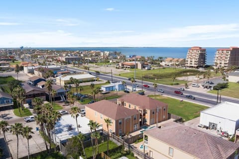 Luxury 3 Bed 2 Bath 1st Floor Condo Near Beach House in South Padre Island