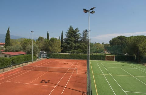 Day, Tennis court, Sports, Family