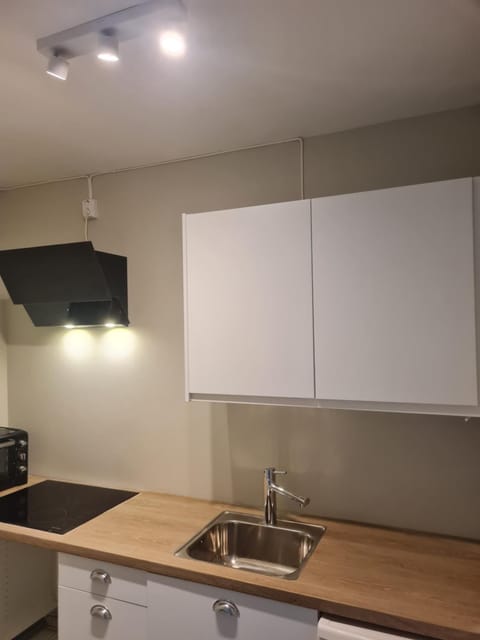 Privat room in shared 3 rooms apartment Manglerud Location de vacances in Oslo