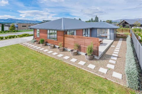 Holiday in a paradise House in Wanaka