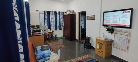 Sandy 4 Bhk Homestay - Only Adults Allowed Casa in Ooty