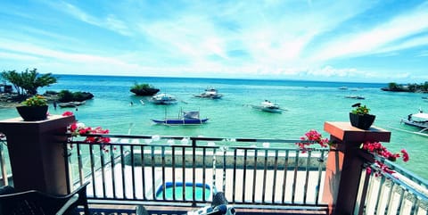 Natural landscape, View (from property/room), Balcony/Terrace, Beach, Sea view