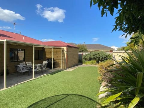 Property building, Garden view