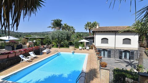 Garden view, Pool view