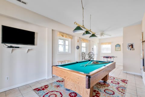 5233 - Surfin Shamrock by Resort Realty House in Kill Devil Hills