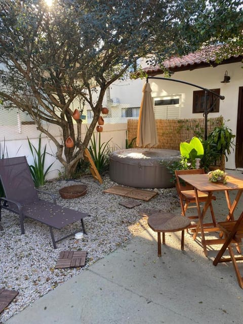 Garden, Hot Tub, Garden view