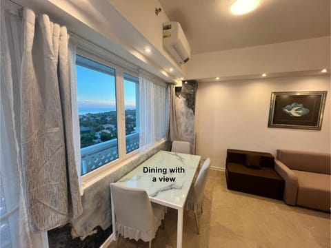La Mirada Residences Sea-view Suites Condominio in Lapu-Lapu City