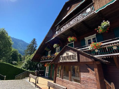 La Chaumiere - Luxury Traditional Chalet, Châtel Chalet in Châtel