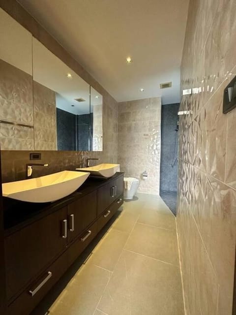 Luxury 2Bedroom Retreat Penthouse Kamala Eigentumswohnung in Kamala