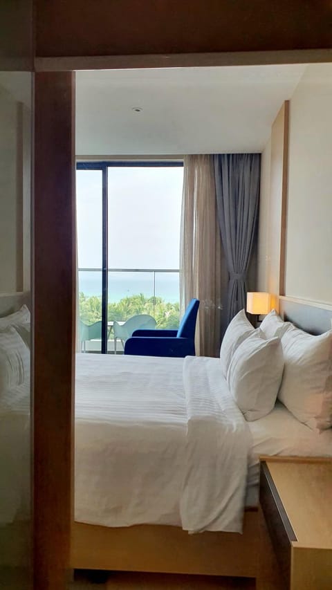 Sea view Hotel at Cam Ranh Beach Resort Nha Trang Apartment hotel in Khanh Hoa Province