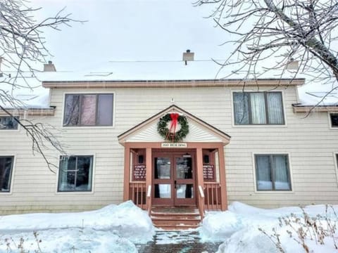 Property building, Winter