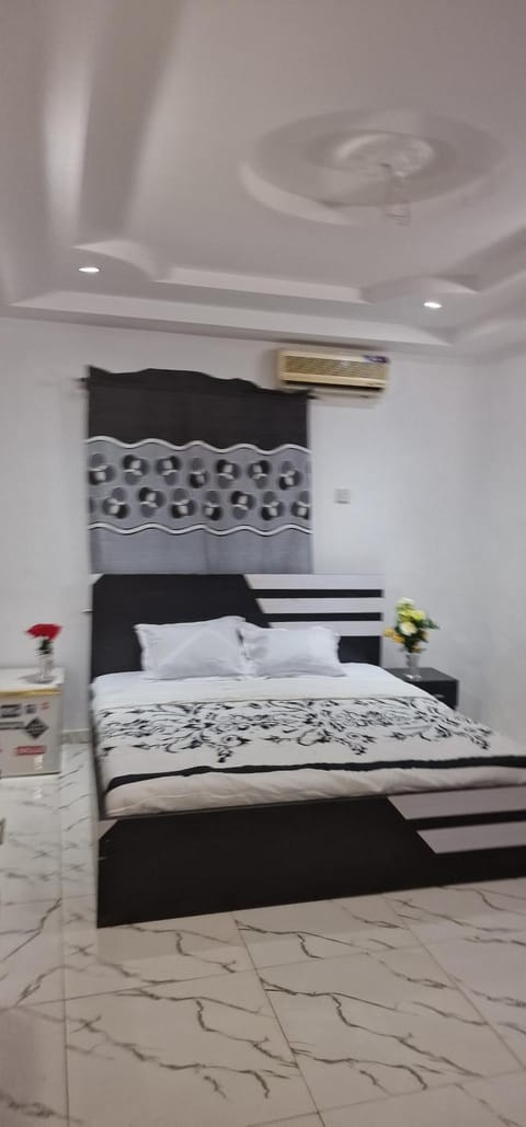 FEMLISTER LODGE Hôtel in Lagos