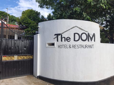 The Dom hotel & restaurant Hotel in Ahangama