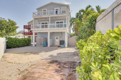 Sunny Key Largo Home with Golf Cart and Kayaks House in Key Largo