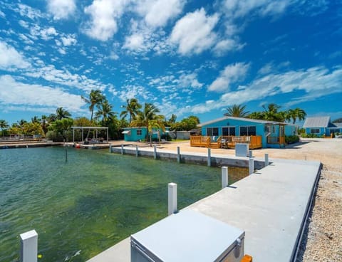 Waterfront Anchor House with Boat Basin & Ramp Haus in Little Torch Key