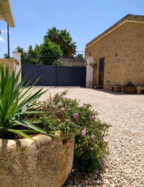 Masseria Le Dimore Bed and Breakfast in Apulia