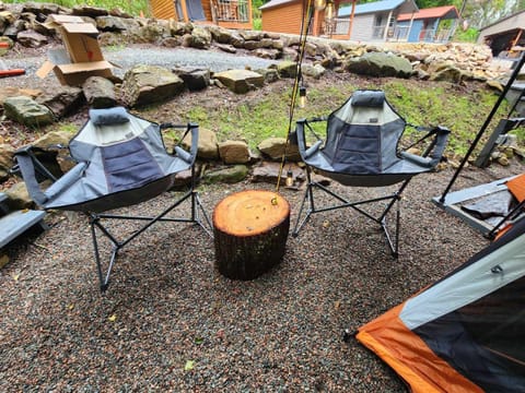 Deluxe tent Tente de luxe in Watauga Lake