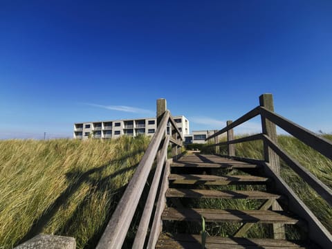 Facade/entrance, Natural landscape, Beach, Sea view