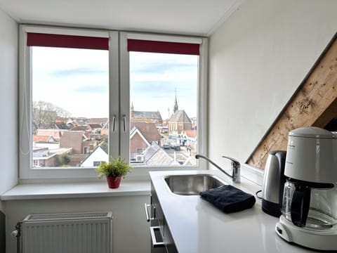 City view, kitchen