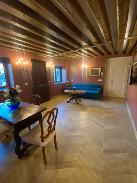 Communal lounge/ TV room, Living room, Photo of the whole room, Seating area, Dining area