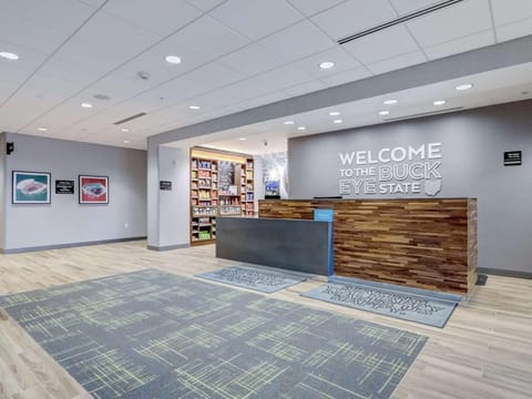 Hampton Inn & Suites Cincinnati Midtown Rookwood Hotel in Cincinnati