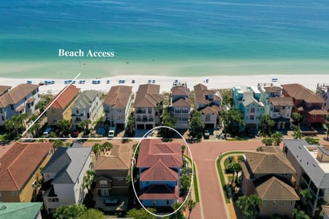 Private Pool and Hot Tub - Across the Street from the Beach - Gated Community House in Destin