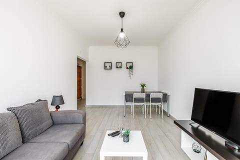 Sleeptubal Moderne Accommodatie Apartment in Setubal District