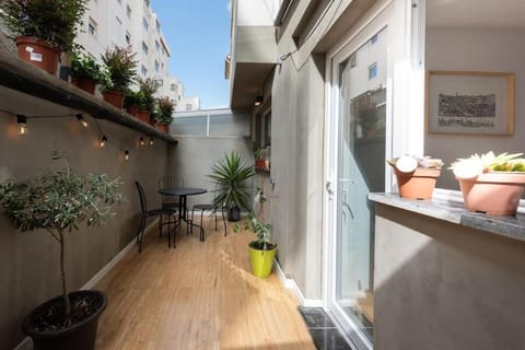 Garden, Balcony/Terrace